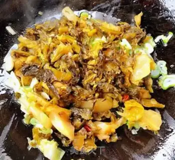 Make Old yogurt noodles step 9