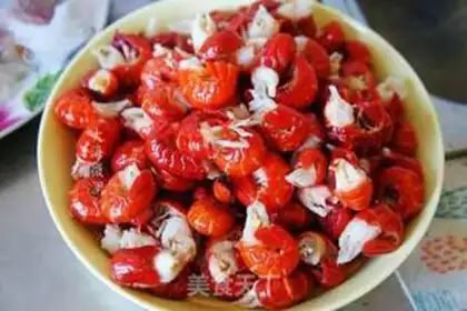 Make Spicy lobster step 0