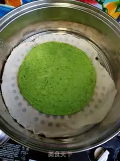 Make Emerald Springcake step 8