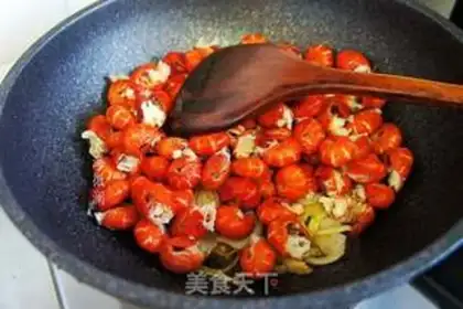 Make Spicy lobster step 4