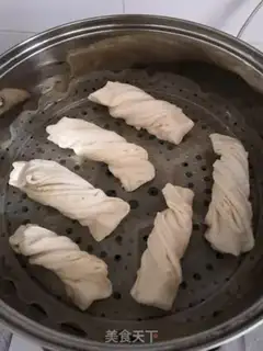 Make Home rolls step 12