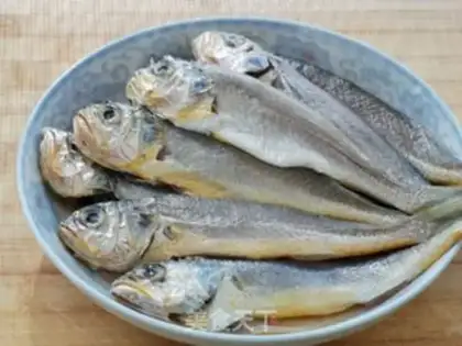 Make Dry, wild, yellow fish step 0