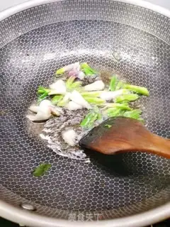 Make Garlic fried sausage step 2