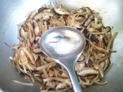 Make Carrots burn mushrooms step 7