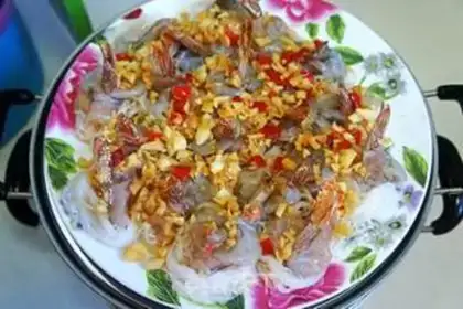 Make Garlic fans steam shrimp step 5