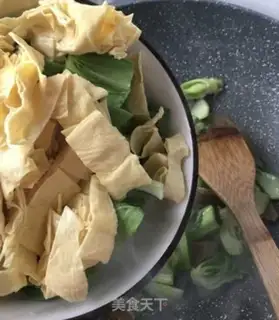 Make Scrambled bean skin step 11