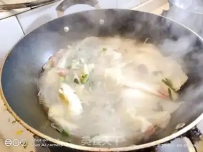 Make A fan soup step 6
