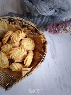 Make Light cream cookies step 8