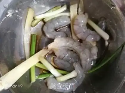 Make Shrimp eggs step 1