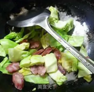 Make Sausage and cabbage step 6