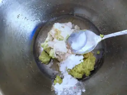 Make Cream cake step 1