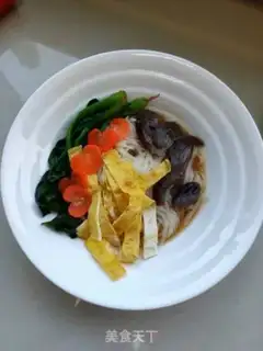 Make Sea cucumber noodles step 8