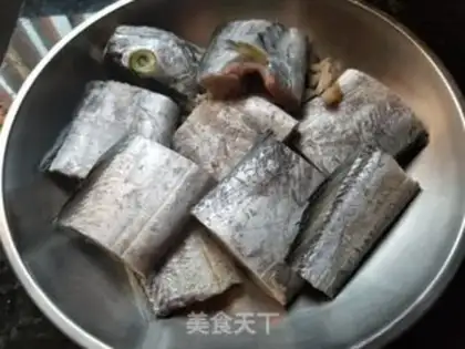 Make Jell-O fish step 0