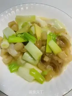 Make Pine pickle with garlic step 0