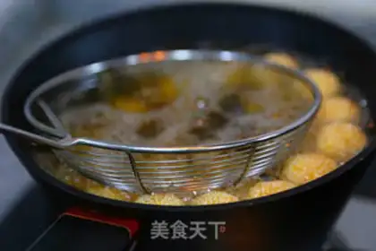 Make Pumpkin sesame ball step 14