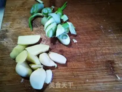 Make Chestnut chicken step 1