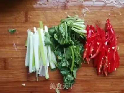 Make Lettuce with artificial meat step 4