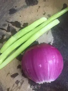 Make The onions are fresh step 0