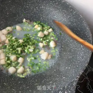 Make Hot noodles for fresh berry step 10