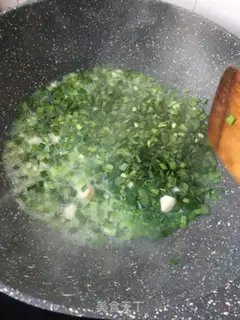 Make Hot noodles for fresh berry step 14
