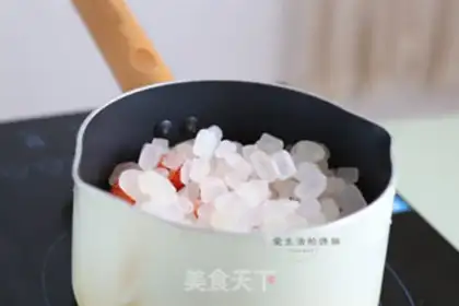Make Sweet strawberry sauce step 3