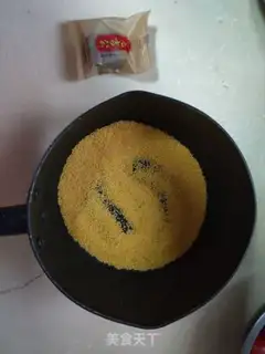 Make Red sugar rice congee step 0