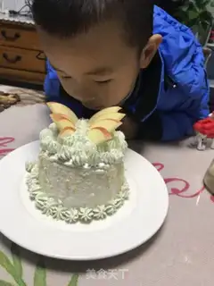 Make Four-inch birthday cake step 11
