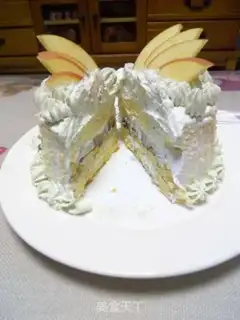 Make Four-inch birthday cake step 12