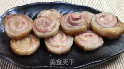 Make Hand-held bacon rolls step 5