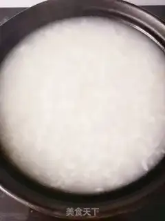 Make Eggs and sausage step 4