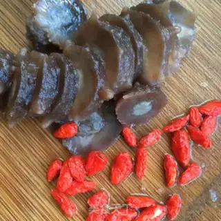 Make The sea cucumber step 7