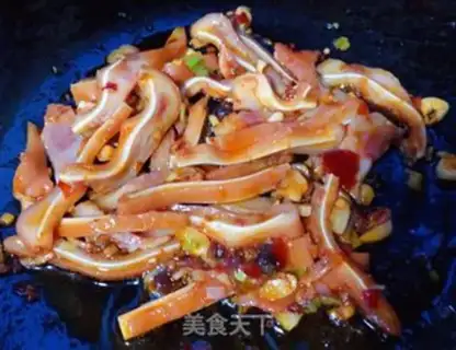 Make Fired pig ears step 5