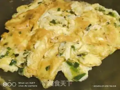 Make Onion fried eggs step 2