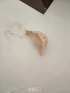 Make A cabbage fan, a wooden ear dumpling step 18