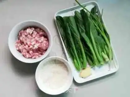 Make Meatball gravy step 0
