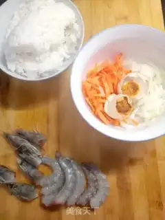 Make Sea duck egg shrimp congee step 0