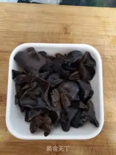 Make Soybeans with black moor step 2