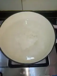 Make Sea duck egg shrimp congee step 1