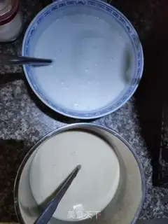 Make Coconut horse hoof cake step 11