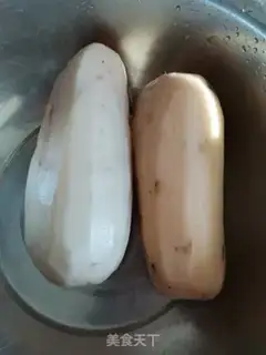 Make The raisin soup step 1