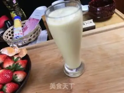 Make Banana shake step 2