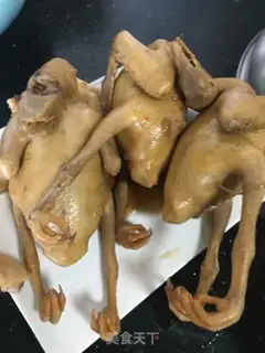 Make Cricket pigeon step 4