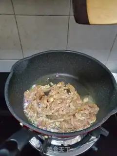 Make Spoon shrimp dry fans step 3