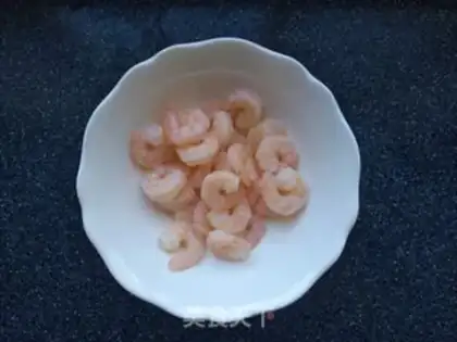Make Shrimp puff step 1