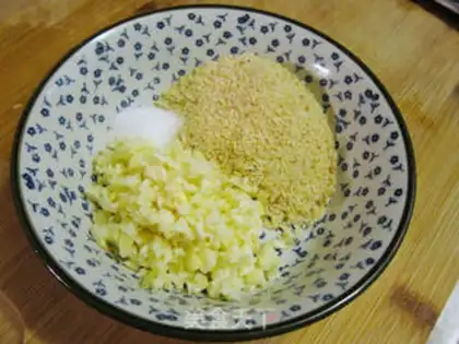 Make Garlic orchids step 0