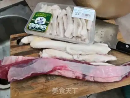 Make A wide range of cattle step 0