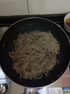 Make Sweet noodle sprouts step 5