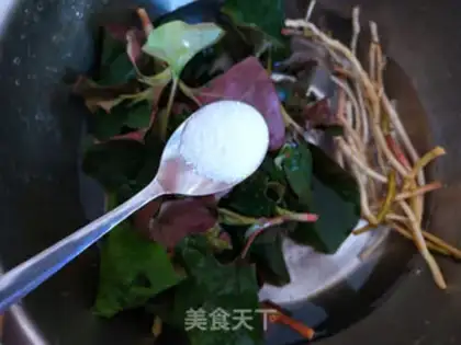 Make Frozen fish and grass step 2