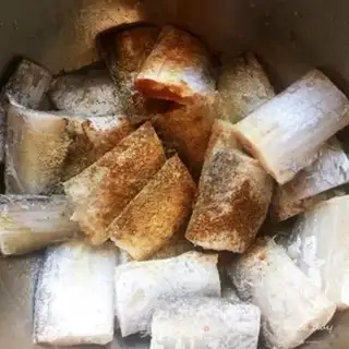 Make The spicy spicy larvae step 1