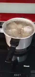 Make High-pressure cooker step 2